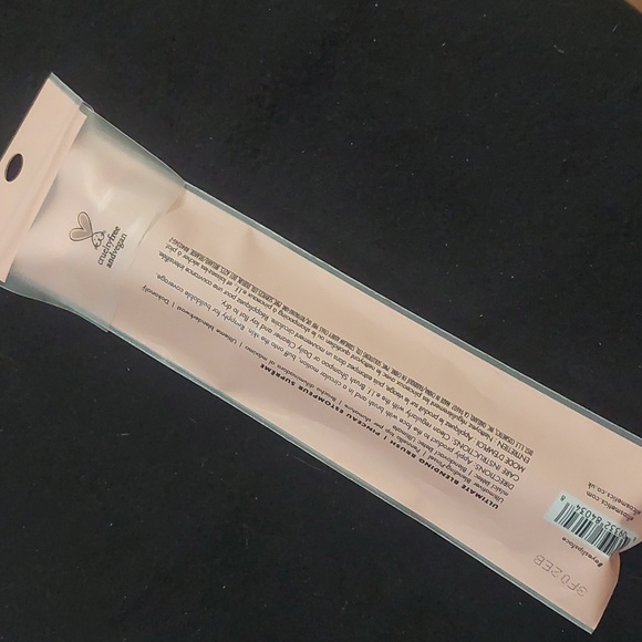 Elf ultimate blending brush - Picture 2 of 4